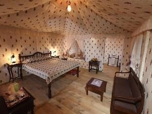 Готель The Balmoral Camp Bliss By Sahastra Seasons Ранікгет Екстер'єр фото